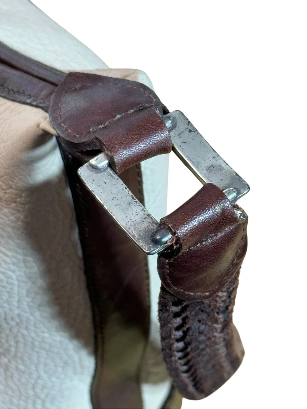 Vintage 1996 Brighton Beige Croc Leather Bucket Crossbody Purse w/Braided Strap